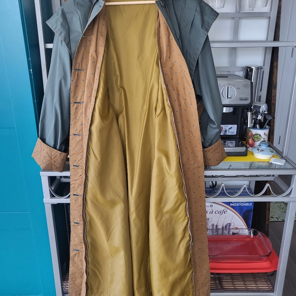 VINTAGE Hilary Radley all Seasons Coat with removable collar! - Picture 8 of 17